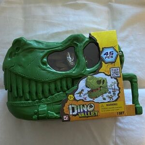 Dino Valley Green Dinosaur Skull Playset